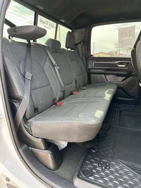 RAM 1500 Big Horn/Lone Star 4x2 Crew Cab 5'7" Box 2022