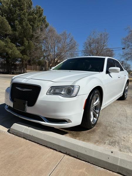 Chrysler 300 Limited RWD 2017