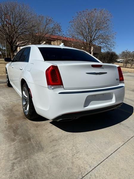 Chrysler 300 Limited RWD 2017
