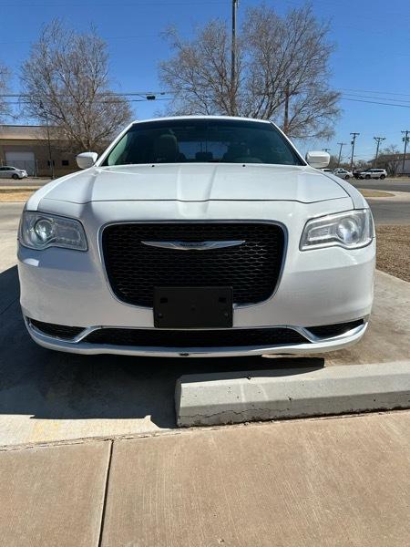 Chrysler 300 Limited RWD 2017