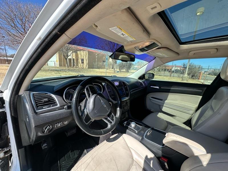 Chrysler 300 Limited RWD 2017