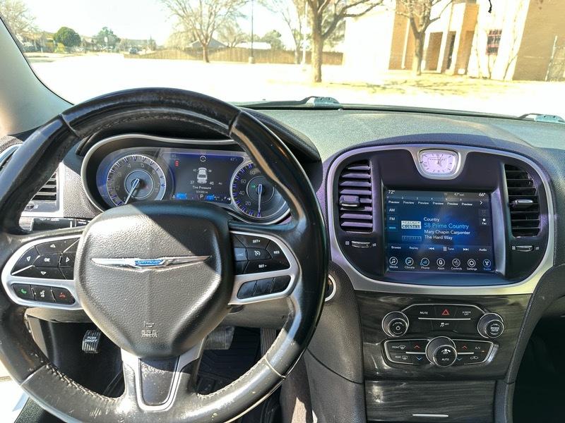 Chrysler 300 Limited RWD 2017