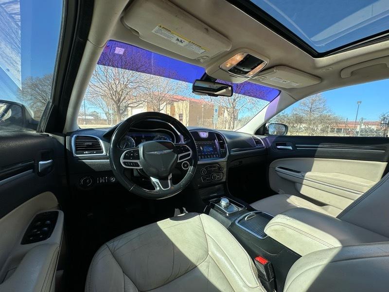 Chrysler 300 Limited RWD 2017