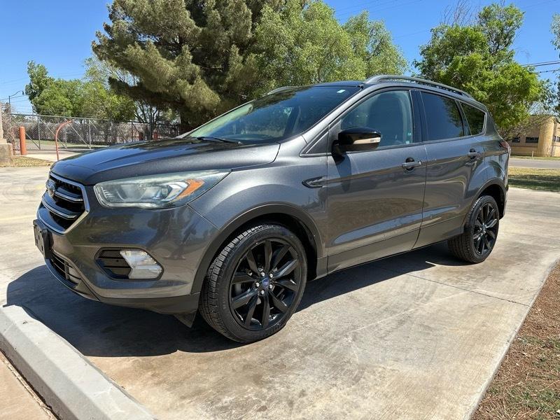 Ford Escape Titanium FWD 2017