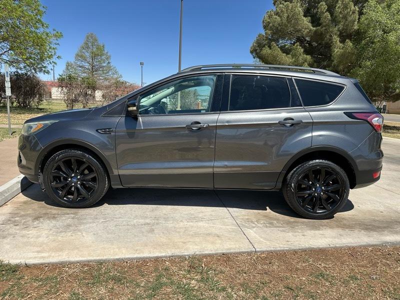 Ford Escape Titanium FWD 2017