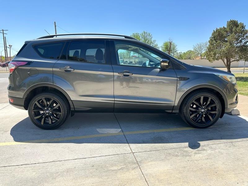 Ford Escape Titanium FWD 2017