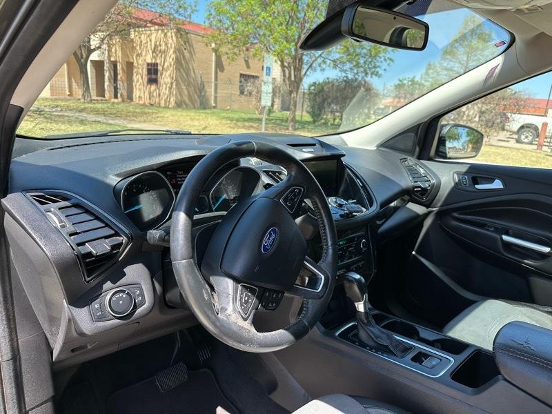 Ford Escape Titanium FWD 2017