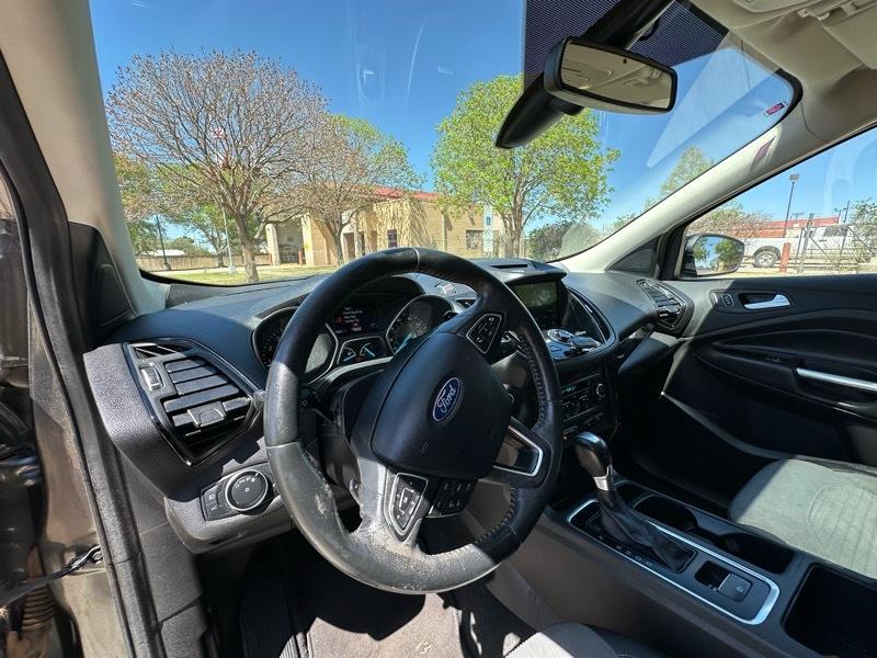 Ford Escape Titanium FWD 2017