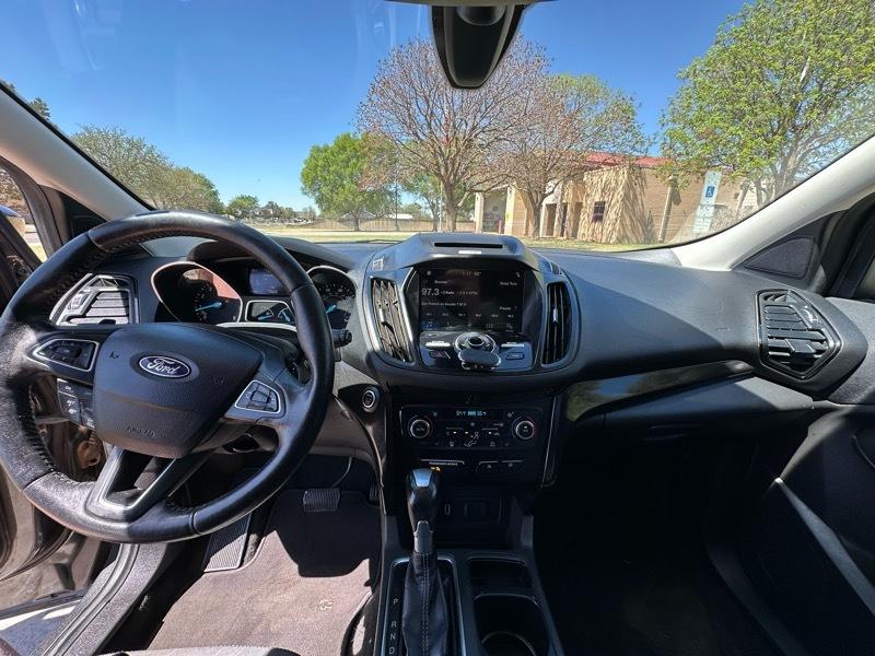 Ford Escape Titanium FWD 2017