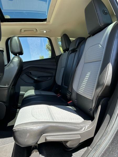 Ford Escape Titanium FWD 2017