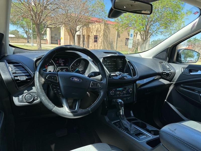 Ford Escape Titanium FWD 2017