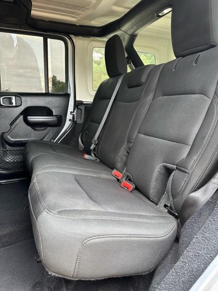 Jeep Wrangler Unlimited Sport 2019