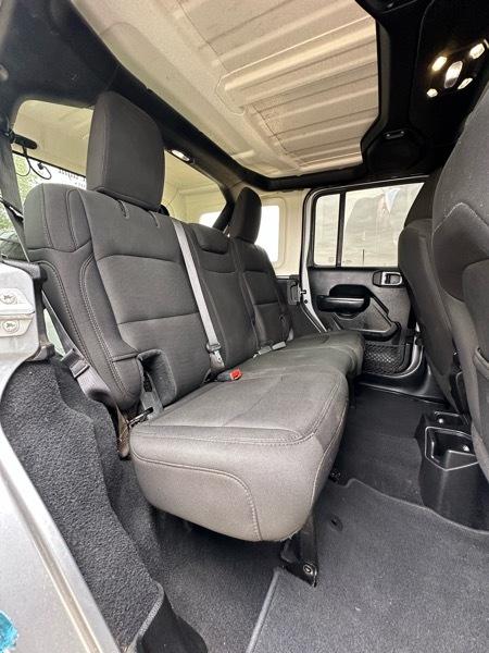 Jeep Wrangler Unlimited Sport 2019