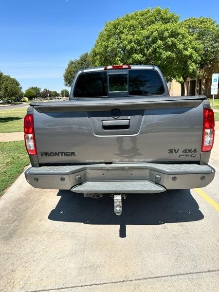 Nissan Frontier SV Crew Cab 4X4 V6 2019