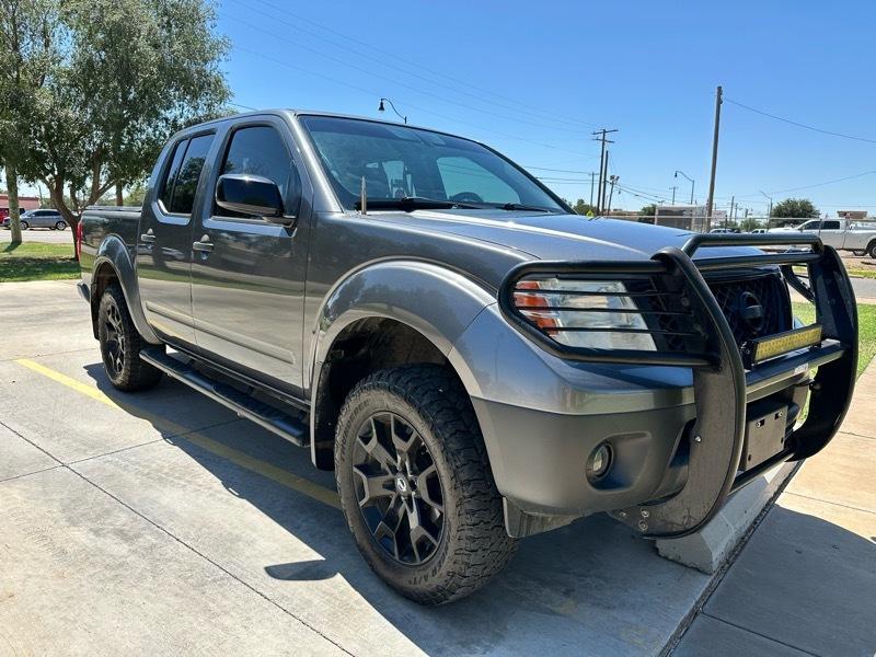 Nissan Frontier SV Crew Cab 4X4 V6 2019