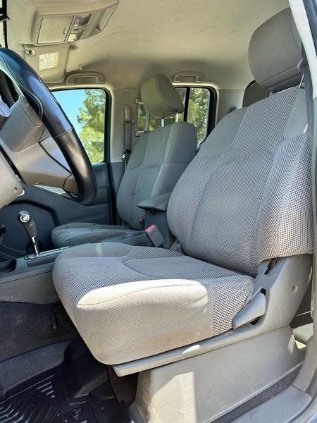 Nissan Frontier SV Crew Cab 4X4 V6 2019