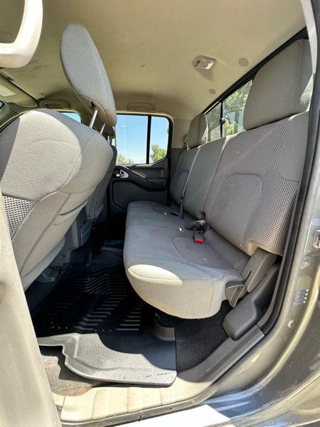 Nissan Frontier SV Crew Cab 4X4 V6 2019