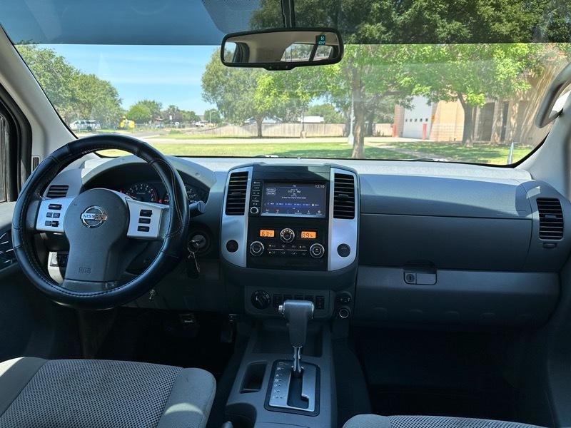 Nissan Frontier SV Crew Cab 4X4 V6 2019