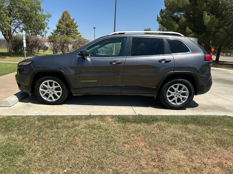 Jeep Cherokee Latitude Plus FWD 2018