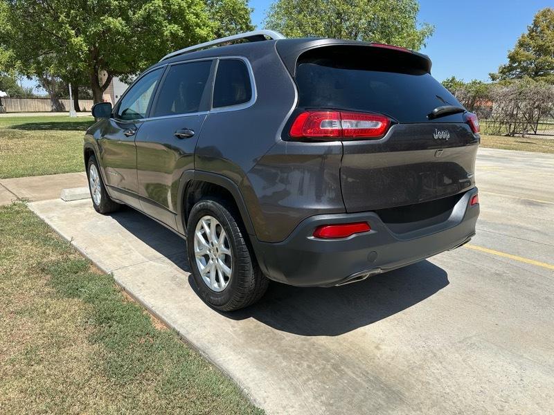 Jeep Cherokee Latitude Plus FWD 2018