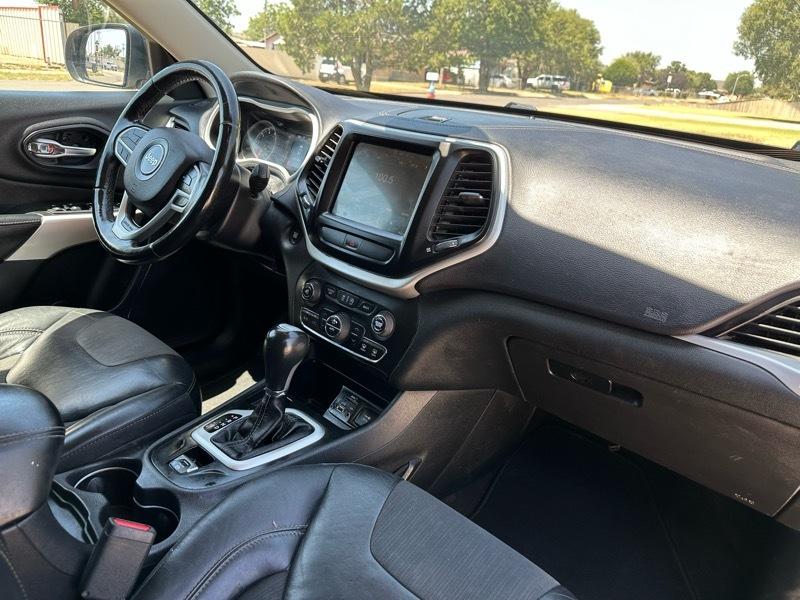 Jeep Cherokee Latitude Plus FWD 2018