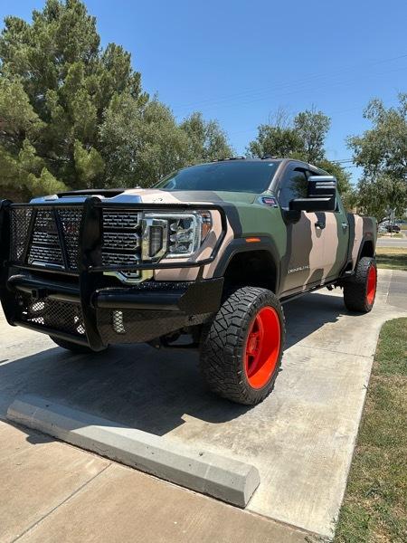 GMC Sierra 2500HD Denali Crew Cab 4WD SB 2022