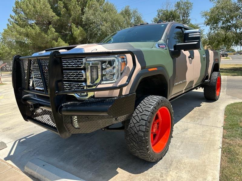 GMC Sierra 2500HD Denali Crew Cab 4WD SB 2022