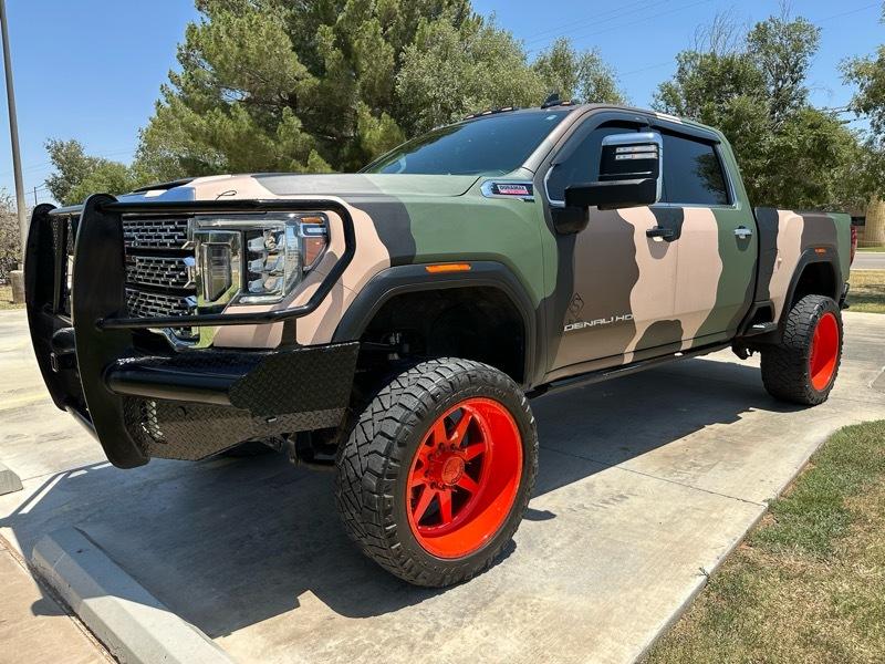 GMC Sierra 2500HD Denali Crew Cab 4WD SB 2022