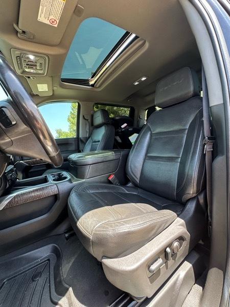 GMC Sierra 2500HD Denali Crew Cab 4WD SB 2022