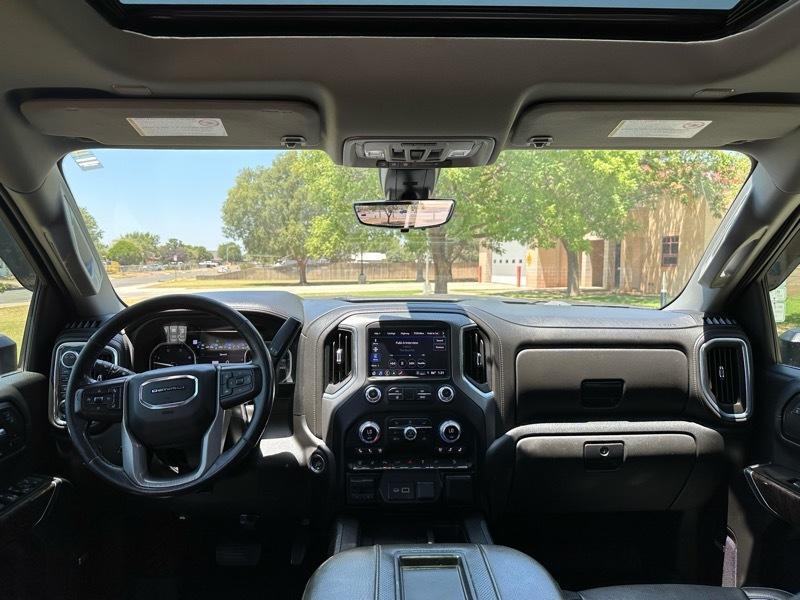 GMC Sierra 2500HD Denali Crew Cab 4WD SB 2022