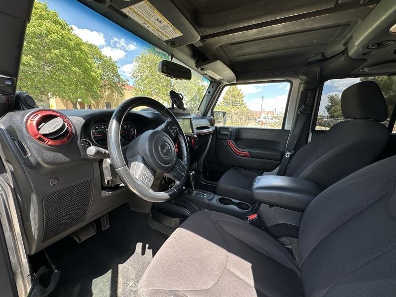 Jeep Wrangler Unlimited Sport 4WD 2013