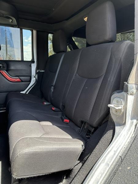 Jeep Wrangler Unlimited Sport 4WD 2013