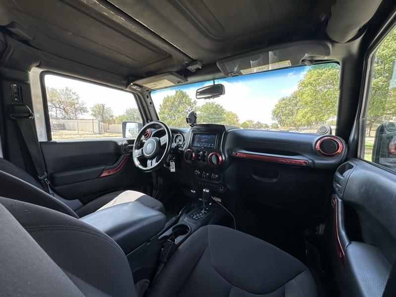 Jeep Wrangler Unlimited Sport 4WD 2013