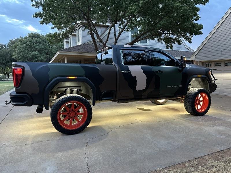 GMC Sierra 2500HD Denali Crew Cab 4WD SB 2022