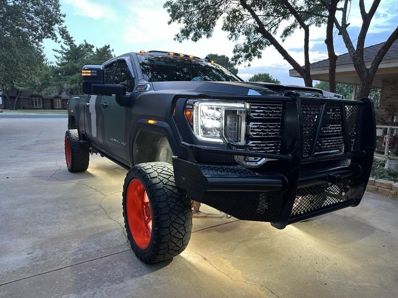 GMC Sierra 2500HD Denali Crew Cab 4WD SB 2022