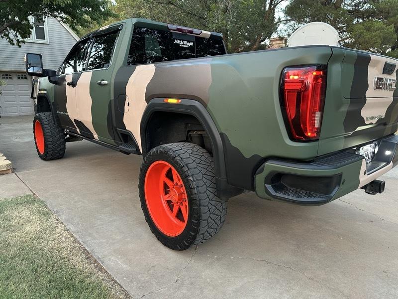 GMC Sierra 2500HD Denali Crew Cab 4WD SB 2022