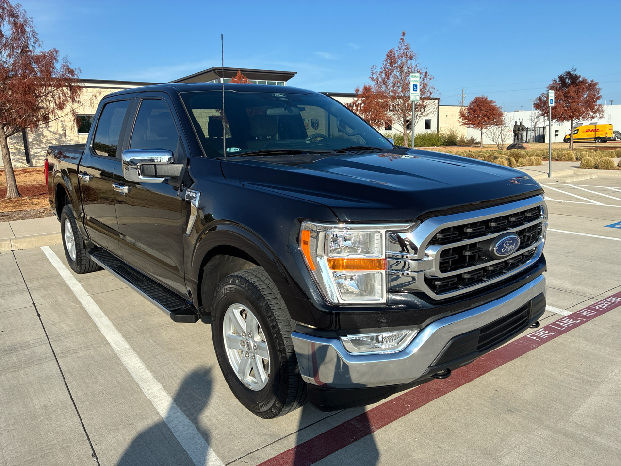 Ford F-150 XL SuperCrew 5.5-ft. Bed 2WD 2022