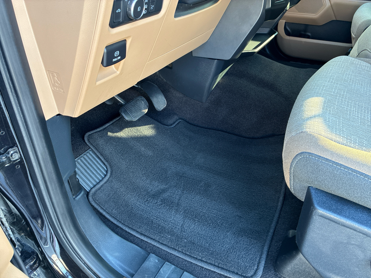 Ford F-150 XL SuperCrew 5.5-ft. Bed 2WD 2022