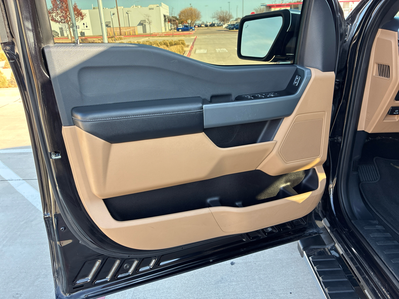 Ford F-150 XL SuperCrew 5.5-ft. Bed 2WD 2022