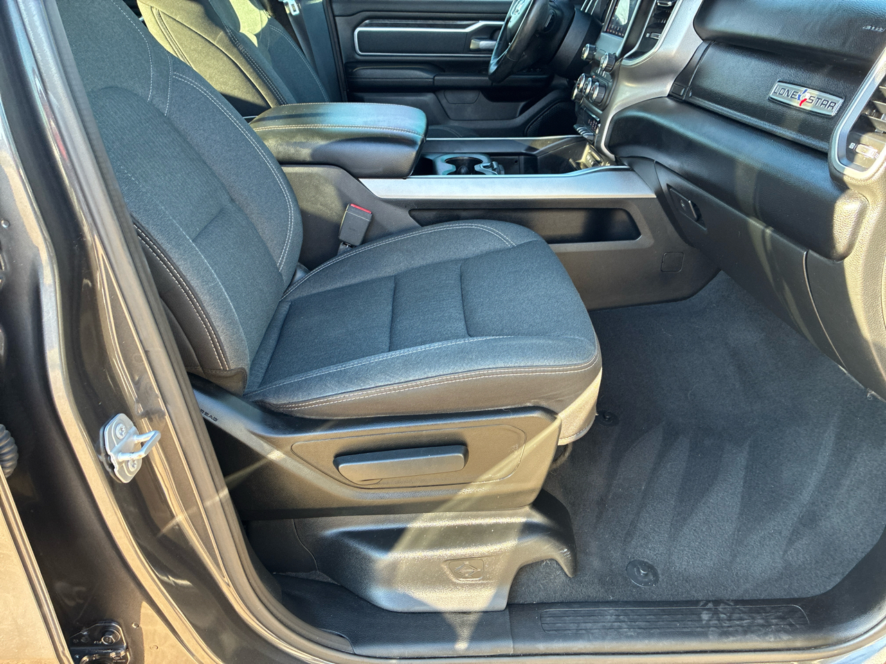 RAM 1500 Big Horn/Lone Star 4x2 Crew Cab 5'7" Box 2019