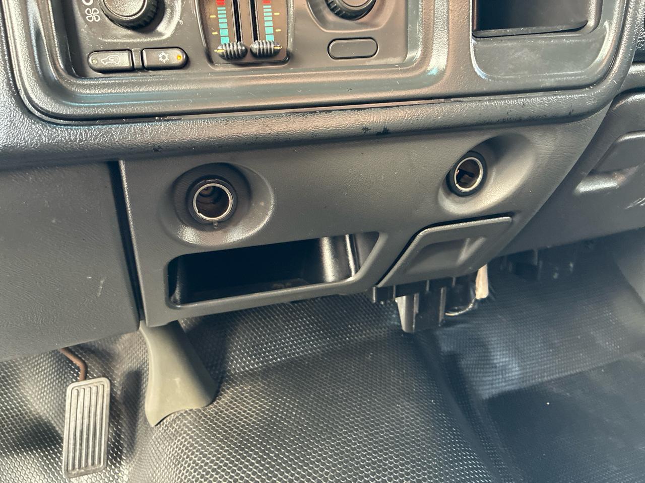 Chevrolet Silverado 1500 Work Truck 2WD 2006