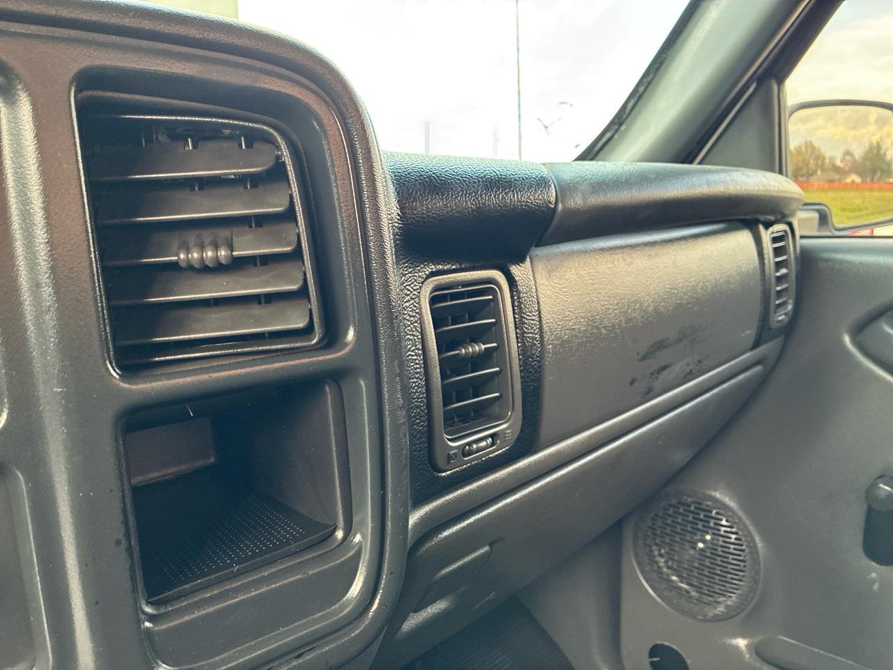 Chevrolet Silverado 1500 Work Truck 2WD 2006