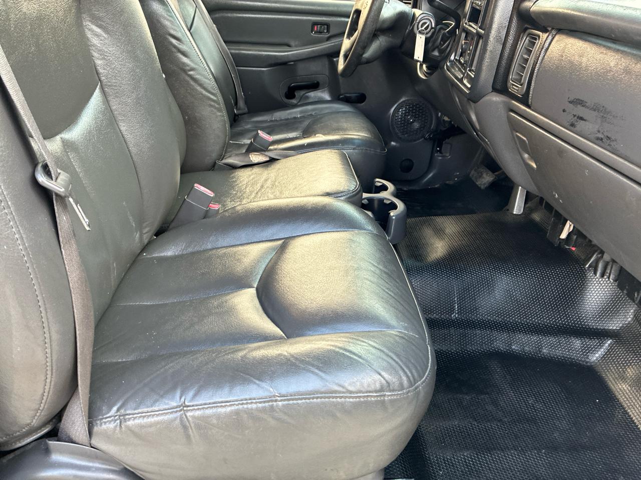 Chevrolet Silverado 1500 Work Truck 2WD 2006