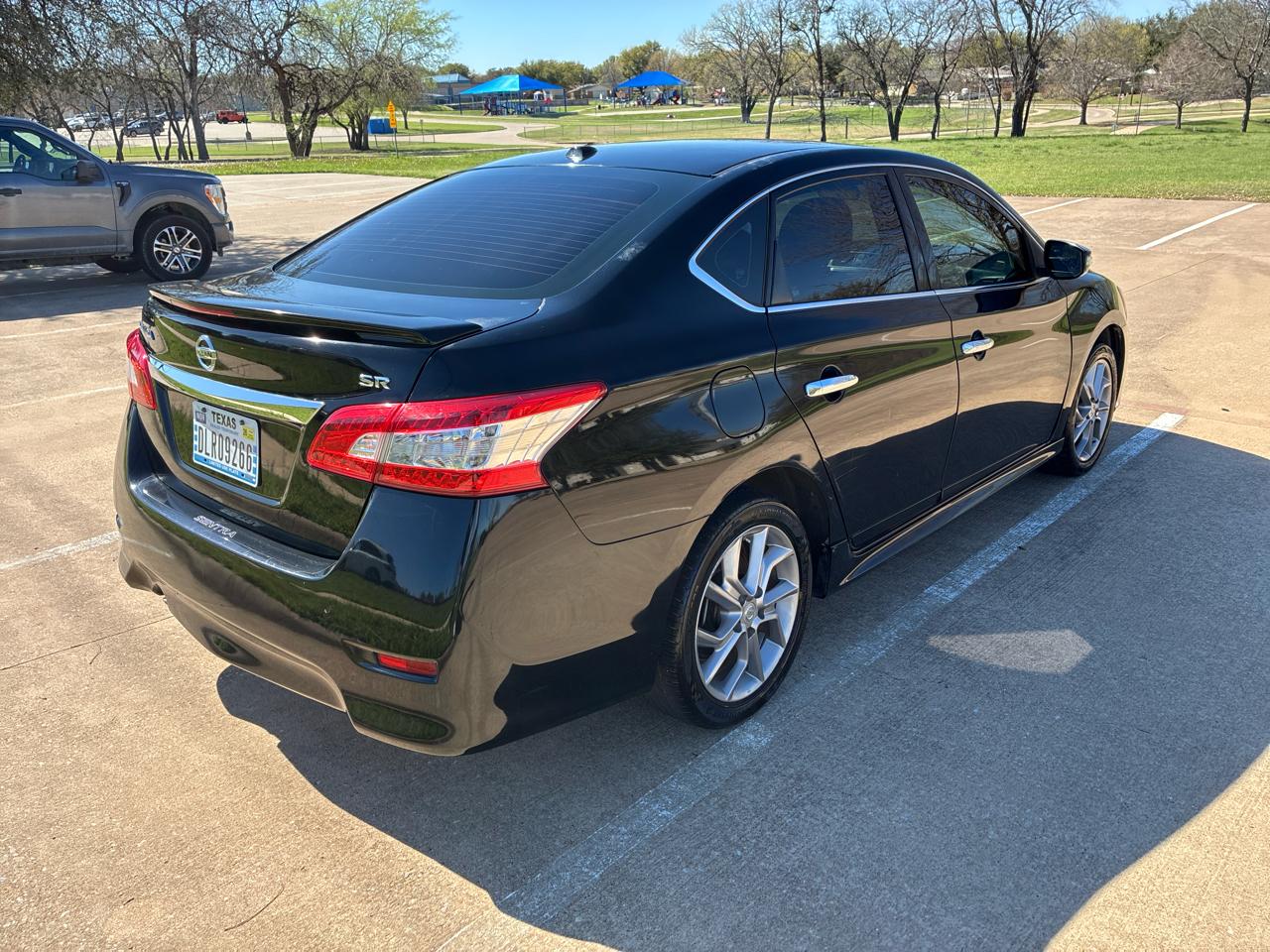 Nissan Sentra SR 2015