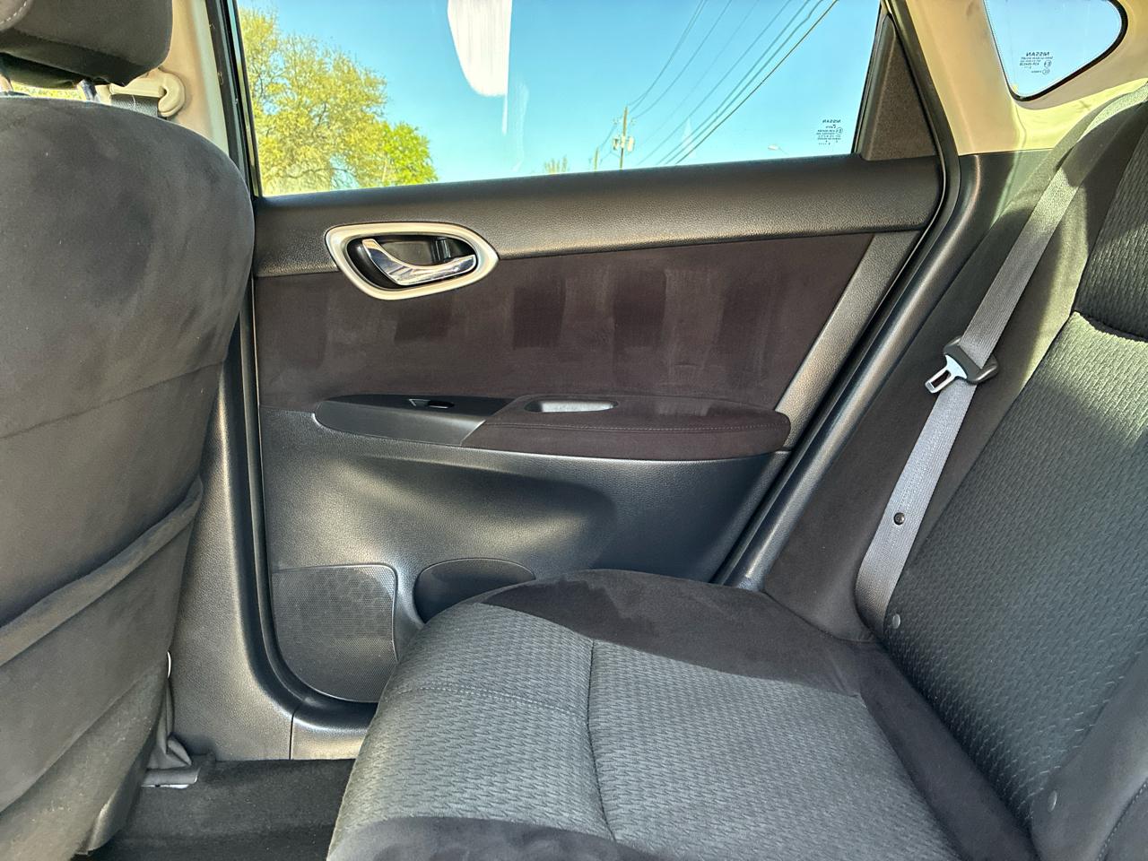 Nissan Sentra SR 2015