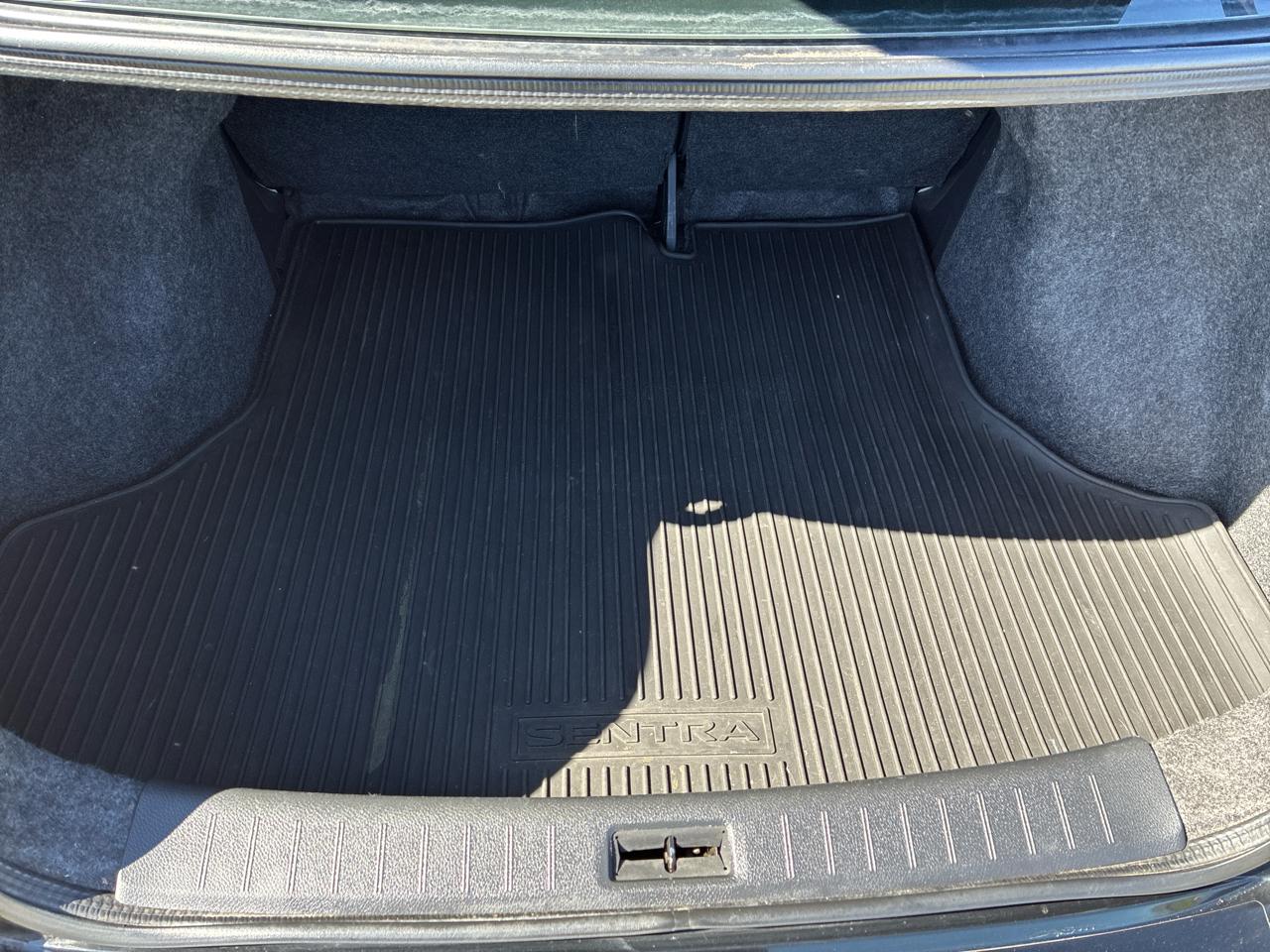 Nissan Sentra SR 2015