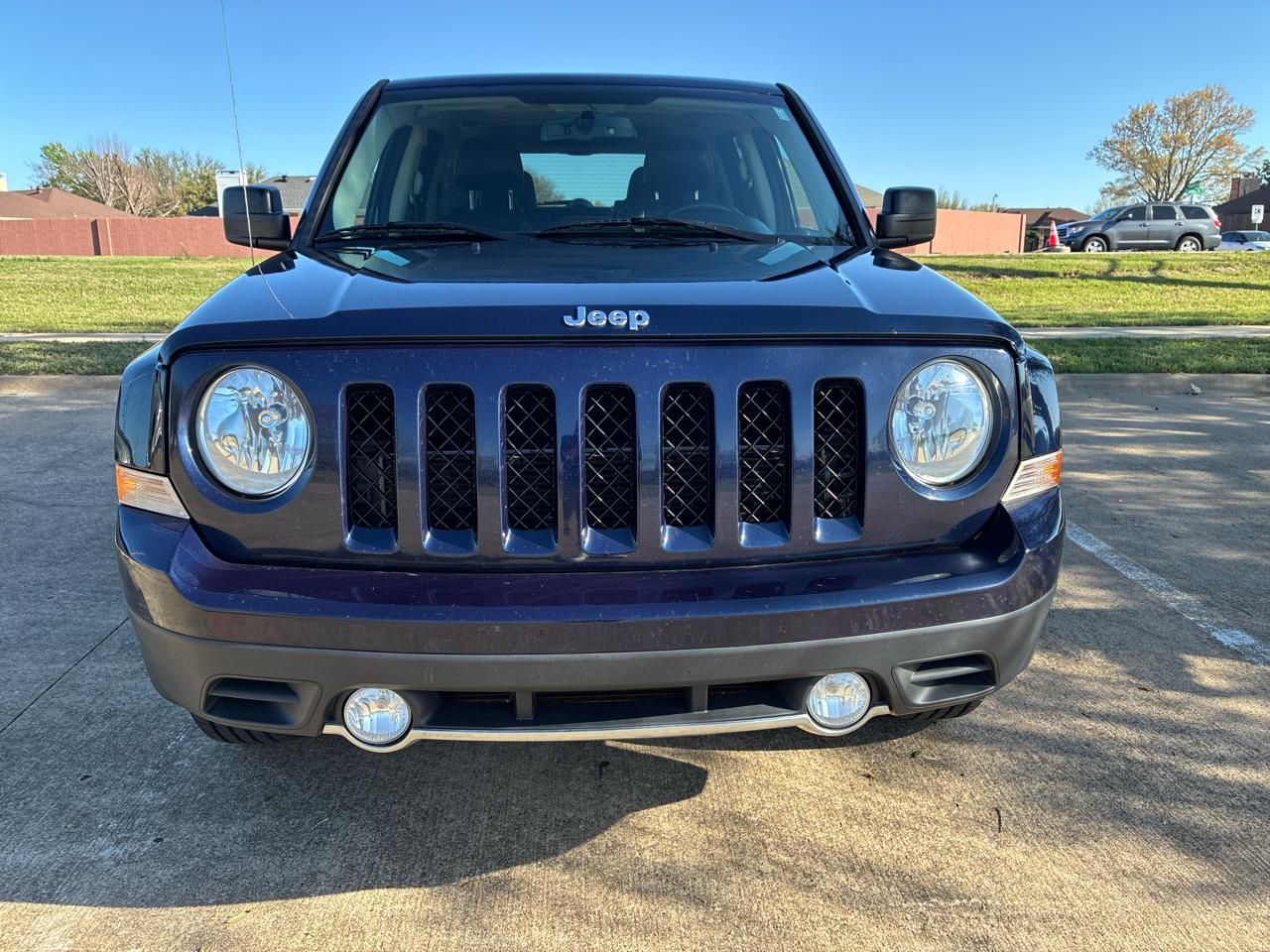 Jeep Patriot Latitude 2WD 2016