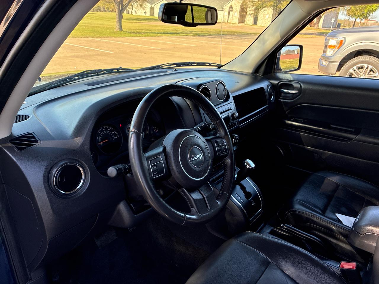 Jeep Patriot Latitude 2WD 2016