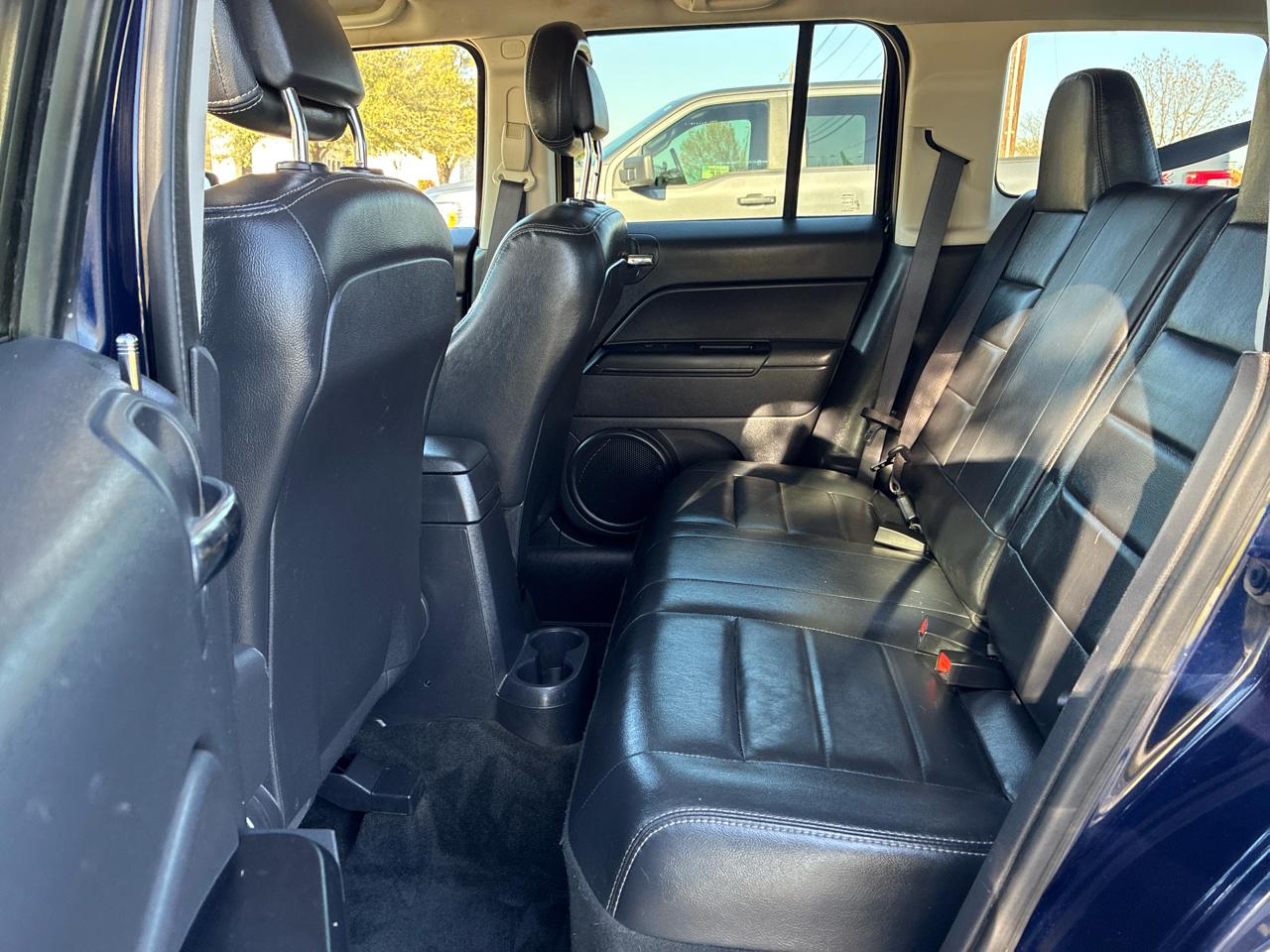 Jeep Patriot Latitude 2WD 2016