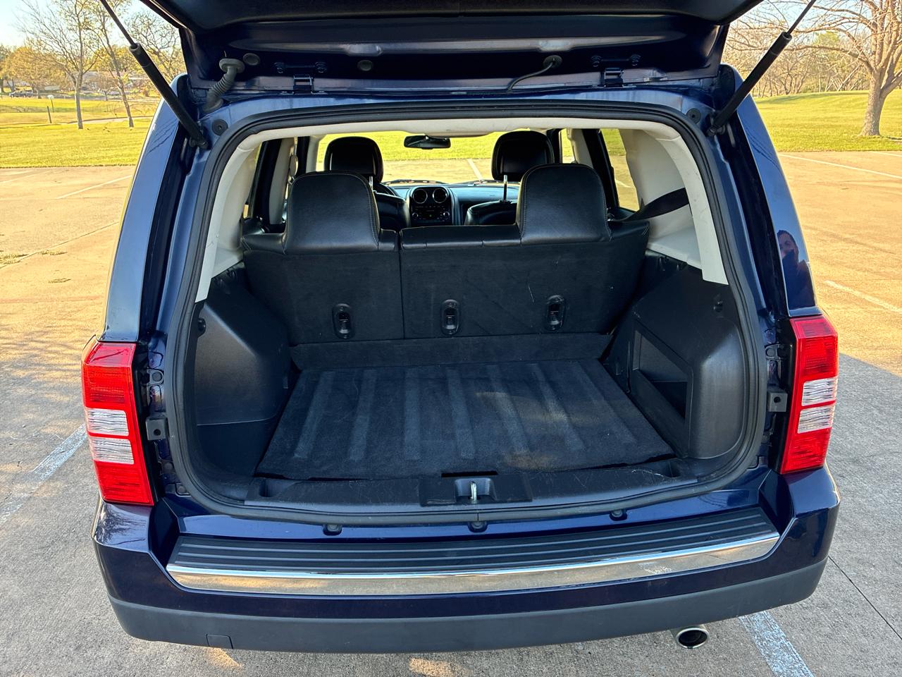 Jeep Patriot Latitude 2WD 2016